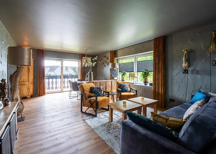 Einzigartige Traumwohnung Mit Whirlpool & Sauna Bietet Luxus Und Erholung