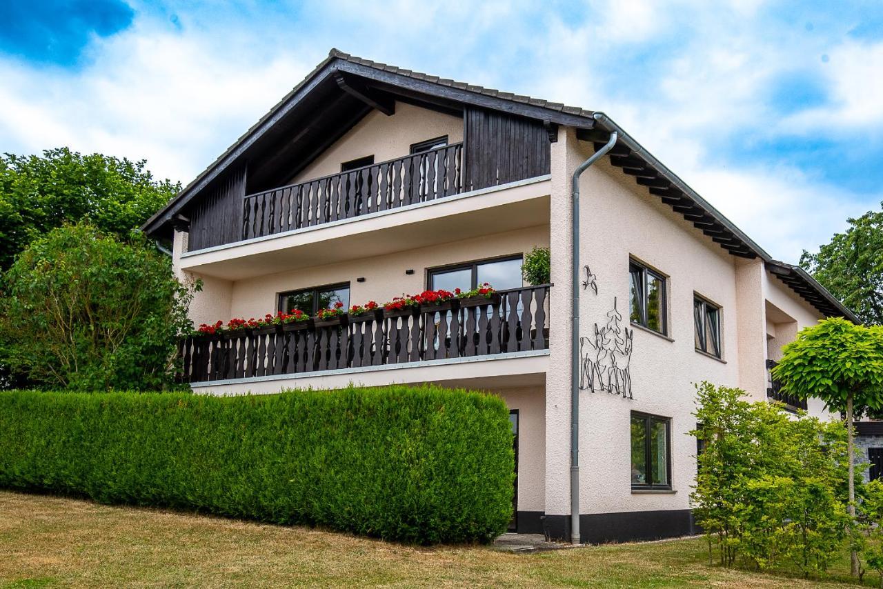 Einzigartige Traumwohnung Mit Whirlpool & Sauna Bietet Luxus Und Erholung Apartment Neuheilenbach