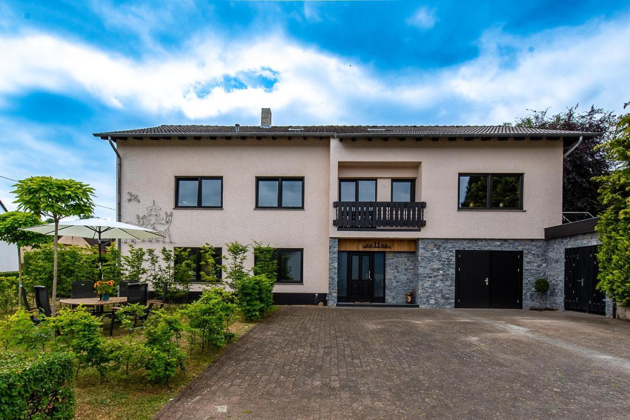 Einzigartige Traumwohnung Mit Whirlpool & Sauna Bietet Luxus Und Erholung Neuheilenbach
