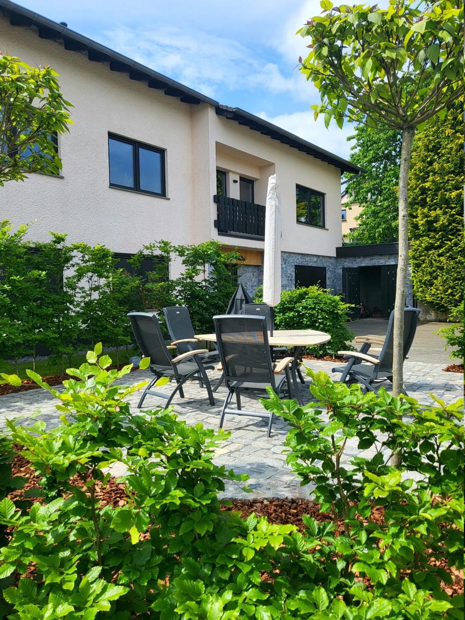 Einzigartige Traumwohnung Mit Whirlpool & Sauna Bietet Luxus Und Erholung Apartment